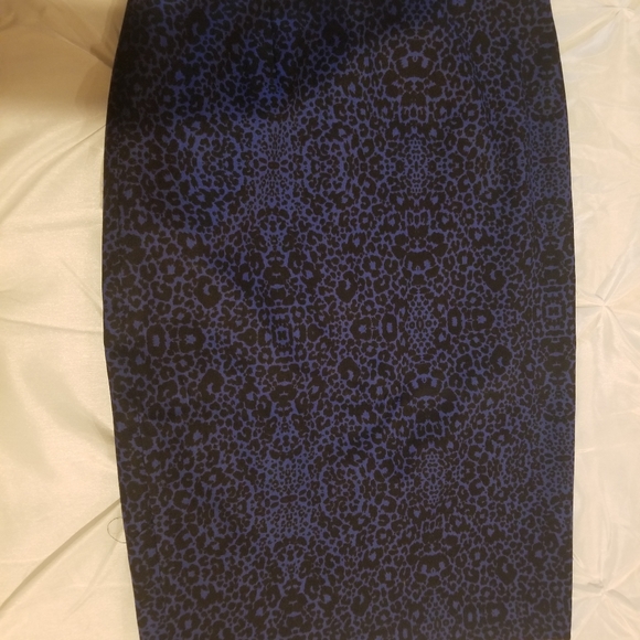 Halogen pencil skirt - Picture 2 of 4
